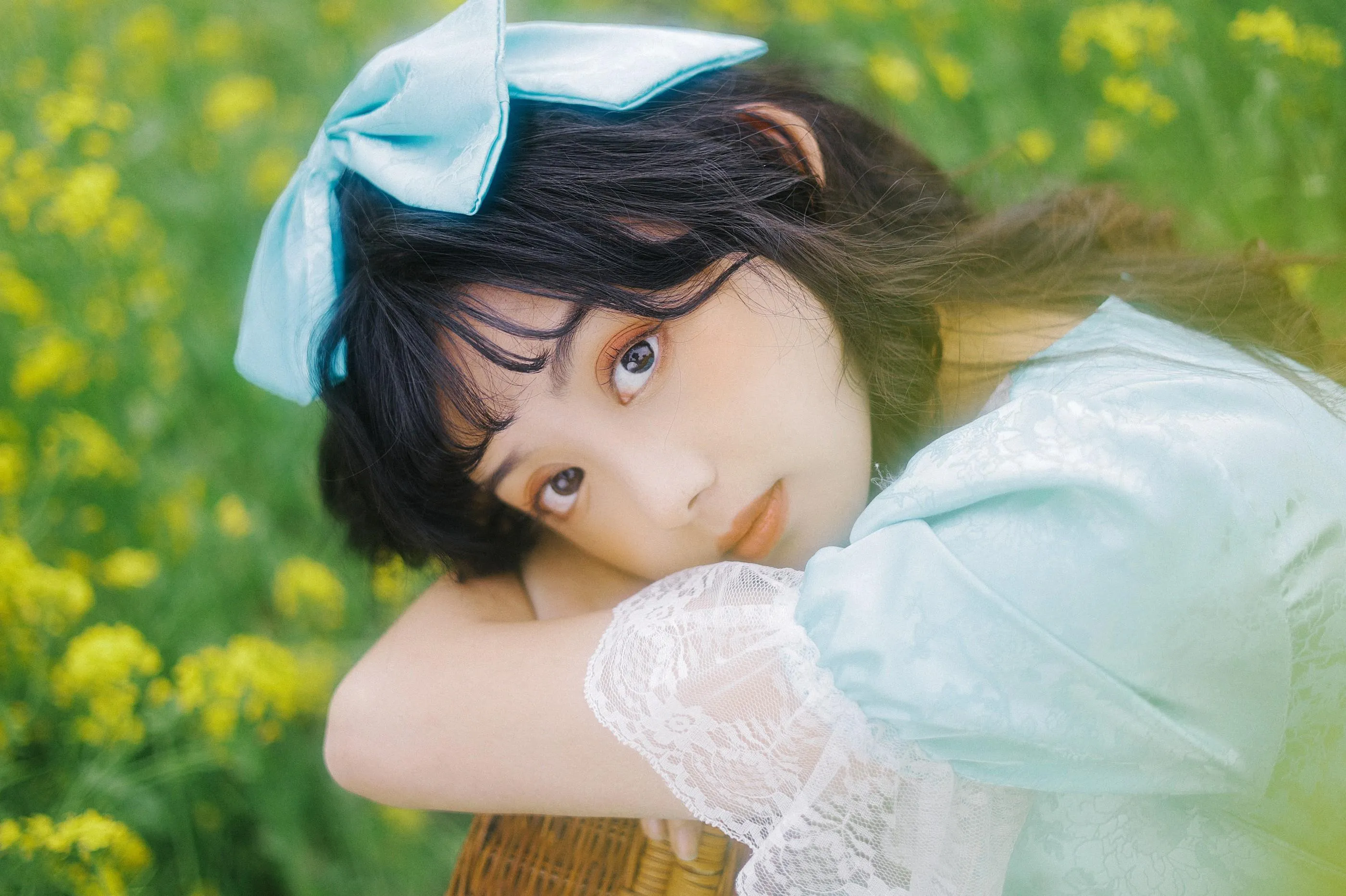 [艺图语] 2022.05.26 黄色花海 芊芊 [24P]插图5